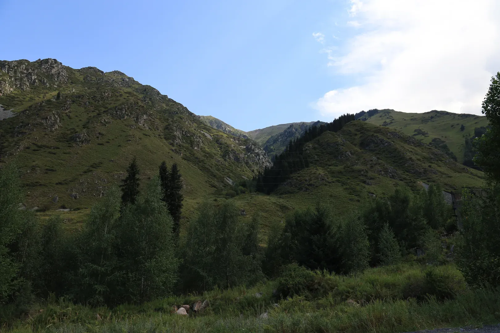 A view of the eastern mountains from the gorge.